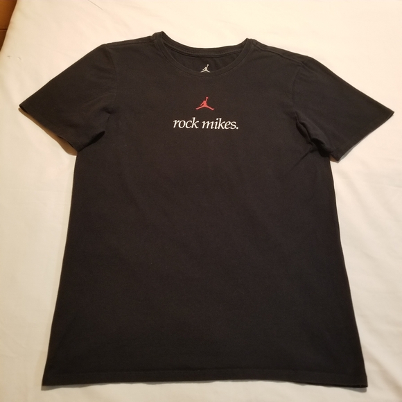 Men's Air Jordan Rock Mikes T Shirt Small - Picture 1 of 5
